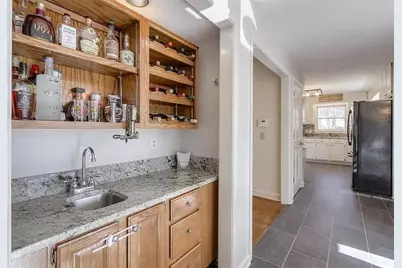 555 Greenland Road, Sandy Springs, GA 30342 - Photo 11