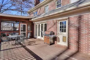 555 Greenland Rd, Sandy Springs, GA 30342 - Photo 39