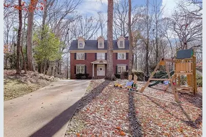 555 Greenland Road, Sandy Springs, GA 30342 - Photo 47