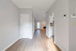 1634 River Main Ct, Lawrenceville, GA 30046 - Photo 3