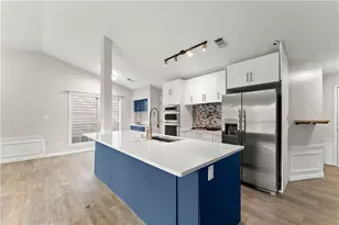 11850 Carriage Park Ln, Duluth, GA 30097 - Photo 3