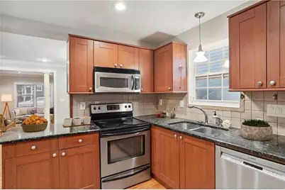99 Bates Avenue NE, Atlanta, GA 30317 - Photo 9