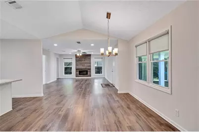 5772 Lilburn Stone Mountain Road, Stone Mountain, GA 30087 - Photo 11