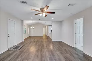 5772 Lilburn Stone Mountain Rd, Stone Mountain, GA 30087 - Photo 5