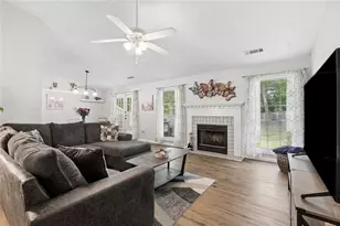 2423 Cheyenne Ln, Lawrenceville, GA 30044 - Photo 5