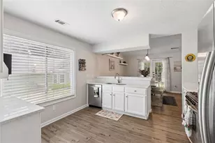 2423 Cheyenne Ln, Lawrenceville, GA 30044 - Photo 15