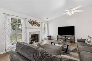 2423 Cheyenne Ln, Lawrenceville, GA 30044 - Photo 7