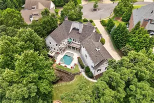1080 Balmoral Ln, Roswell, GA 30075 - Photo 3