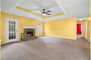 165 Lakefront Dr, Covington, GA 30016 - Photo 3