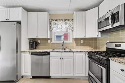 2531 Batavia Street, East Point, GA 30344 - Photo 11