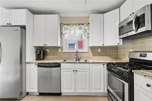2531 Batavia St, East Point, GA 30344 - Photo 11