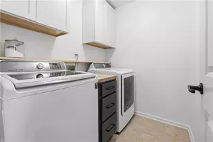 411 Royal Cres Ln E, Canton, GA 30115 - Photo 29