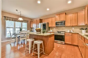 6407 Autumn Crest Ln, Hoschton, GA 30548 - Photo 7