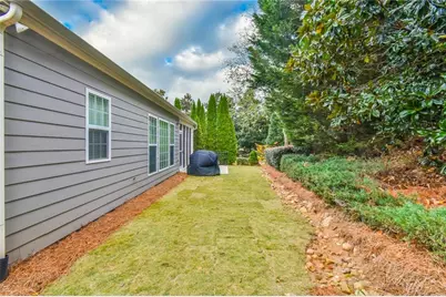 6407 Autumn Crest Lane, Hoschton, GA 30548 - Photo 3