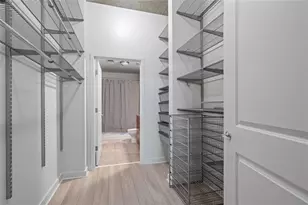 250 Pharr Rd, Atlanta, GA 30305 - Photo 13