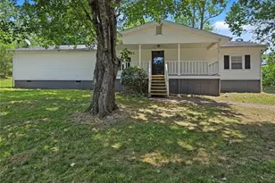 3542 Shoreland Dr, Buford, GA 30518 - Photo 1