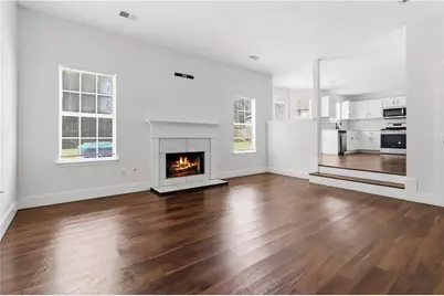 2740 S Hills, Riverdale, GA 30296 - Photo 3