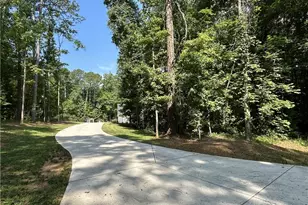 390 Lummus Rd, Covington, GA 30016 - Photo 3