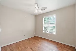 194 Brownlee Rd SW, Atlanta, GA 30331 - Photo 17