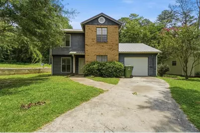 194 Brownlee Road SW, Atlanta, GA 30331 - Photo 1