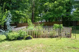 4886 Raven Way NE, Marietta, GA 30066 - Photo 31