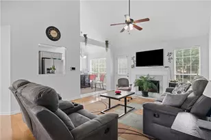 2031 Tudor Dr, McDonough, GA 30253 - Photo 7
