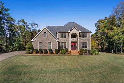 2202 Escalade Court, Conyers, GA 30094 - Photo 3