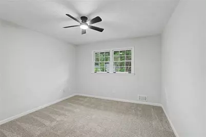4094 Indian Trace SW, Lilburn, GA 30047 - Photo 25