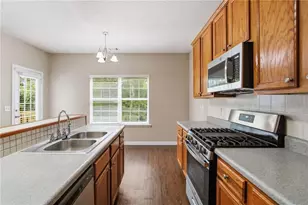 6716 Delaware Bend, Fairburn, GA 30213 - Photo 17