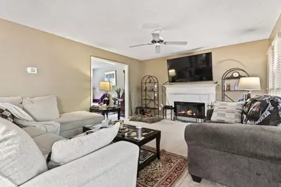 1202 Commonwealth Avenue SW, Marietta, GA 30064 - Photo 9