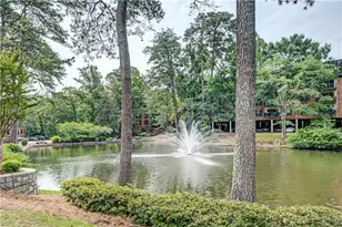 10 Plantation Dr NE, Atlanta, GA 30324 - Photo 27