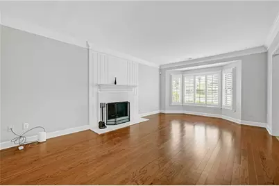 10 Plantation Drive NE, Atlanta, GA 30324 - Photo 5