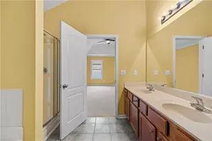 1110 Pepper Ln, Lawrenceville, GA 30044 - Photo 15