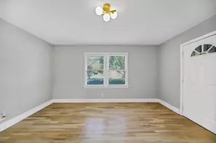 3014 E Point St, Atlanta, GA 30344 - Photo 9