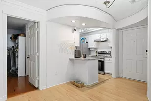 24311 Plantation Dr NE, Atlanta, GA 30324 - Photo 15