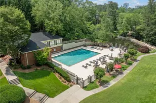 24311 Plantation Dr NE, Atlanta, GA 30324 - Photo 37