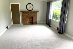 492 Stark St, Lawrenceville, GA 30046 - Photo 3