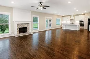 150 Peppertree Dr, Newnan, GA 30265 - Photo 9