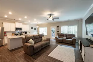 819 Ash St, Canton, GA 30114 - Photo 3