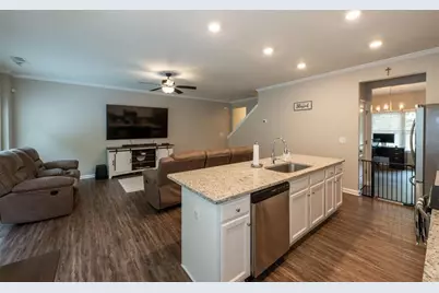 819 Ash Street, Canton, GA 30114 - Photo 9
