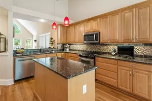 5075 Harbour Ridge Dr, Alpharetta, GA 30005 - Photo 7