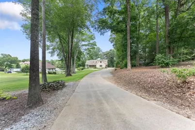 5825 Sweetbottom Lane, Clermont, GA 30527 - Photo 9