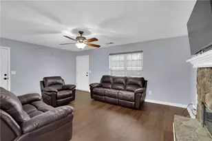 1805 Tribble Ridge Dr, Lawrenceville, GA 30045 - Photo 7