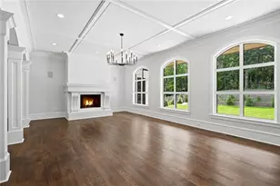 10745 Shallowford Rd, Roswell, GA 30075 - Photo 11