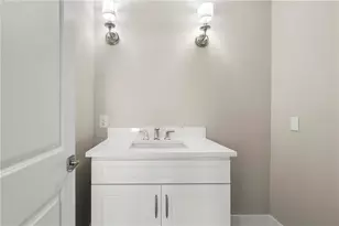 1009 Riverbend Club Dr SE, Atlanta, GA 30339 - Photo 17