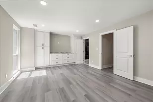 1009 Riverbend Club Dr SE, Atlanta, GA 30339 - Photo 23