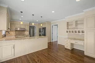 271 Weatherstone Pkwy, Marietta, GA 30068 - Photo 9