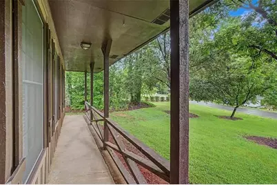 2985 Fredrick Drive, Marietta, GA 30062 - Photo 7