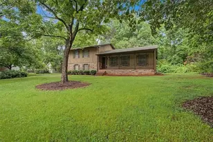 2985 Fredrick Dr, Marietta, GA 30062 - Photo 5