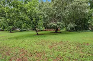 2985 Fredrick Dr, Marietta, GA 30062 - Photo 3